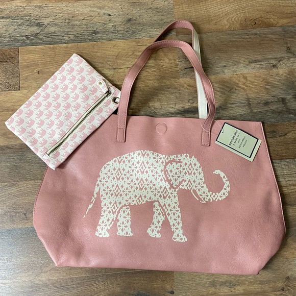 G.H. Bass & Co. Bag - Picture 12 of 12